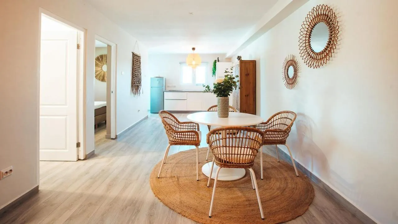 Chichi Apartments Grote Berg 퀴라소